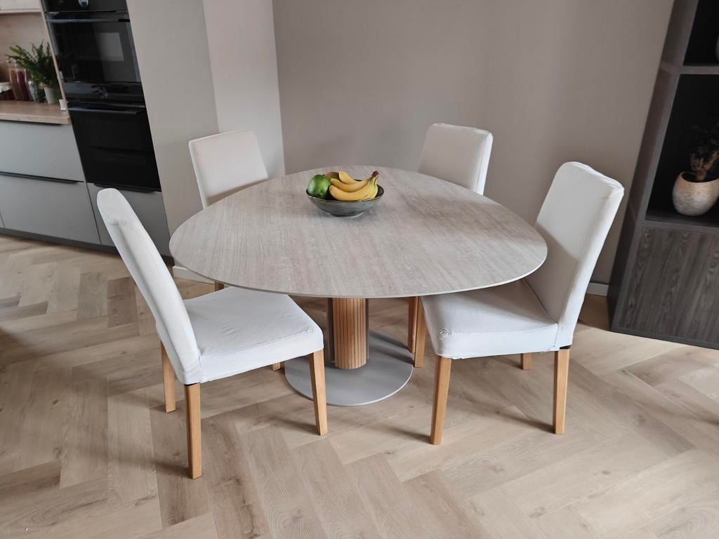 Eetkamerstoelen van Ikea (4 stuks), Ophalen, Wit, Zo goed als nieuw, Vier