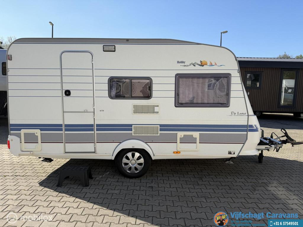 Hobby De Luxe 440 incl voortent, Caravans en Kamperen, Hobby, 750 - 1000 kg, 5 tot 6 meter, Tot en met 4