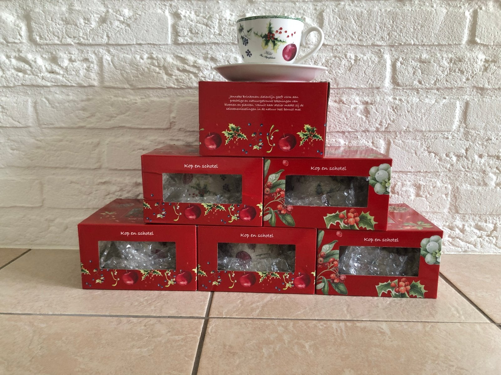 Janneke Brinkman Kerst Kop en Schotel Set (6 stuks), Huis en Inrichting, Keuken | Servies, Overige merken, Keramiek, Nieuw, Ophalen of Verzenden