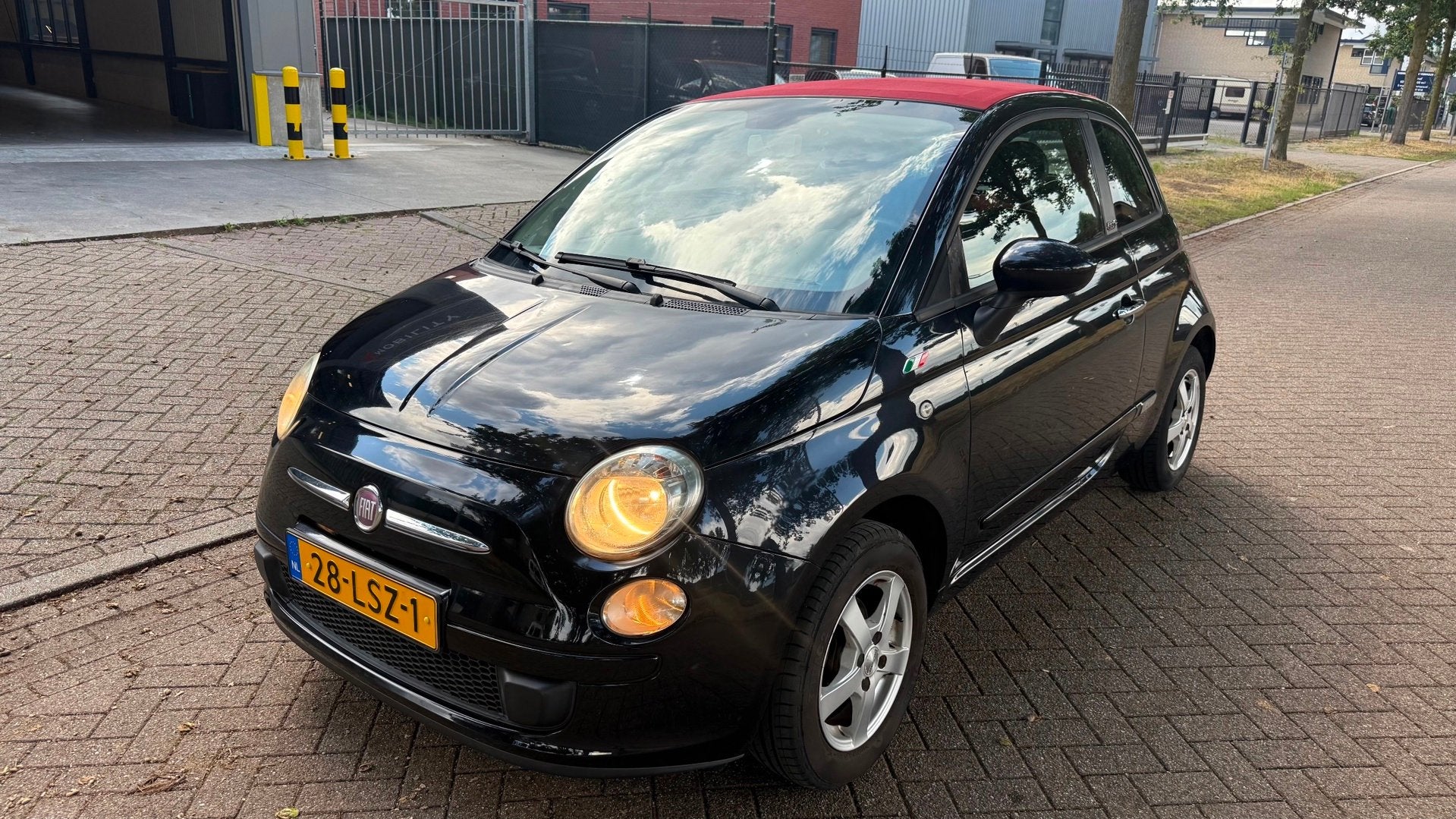 Foto 3 van Fiat 500 C 1.2 Pop 2012 AUTOMAAT NAP CABRIOLET