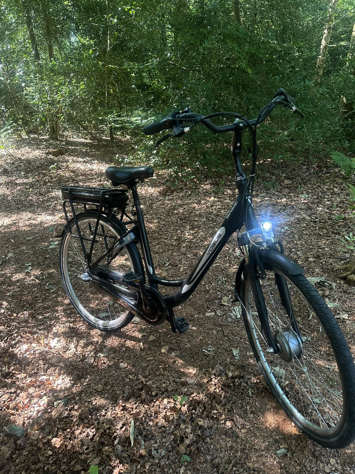 Vogue Basic E-bike – Rijklaar elektrische fiets, Fietsen en Brommers, Elektrische fietsen, Ophalen, Zo goed als nieuw, Overige merken