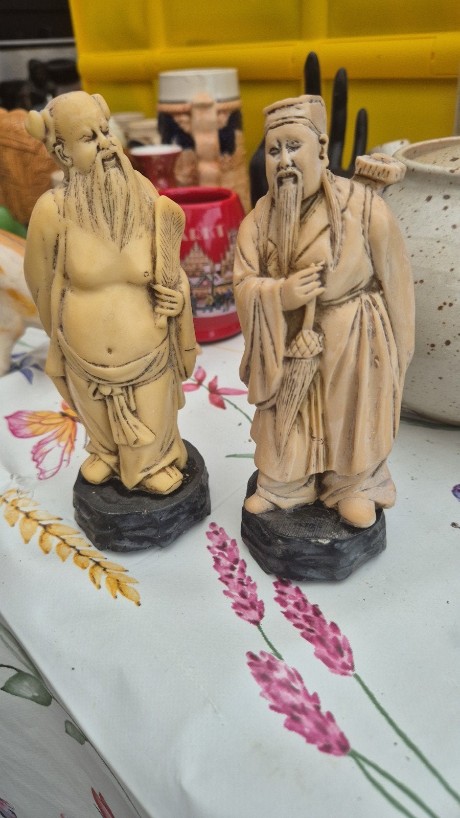 Set van 2 Chinese wijzen beeldjes, Ophalen