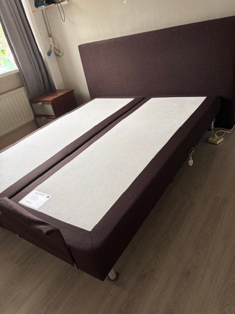 Te koop elekt. Boxspring bedbodems 160x200 cm met hoofdbord, Ophalen, Bruin, Tweepersoons, Zo goed als nieuw