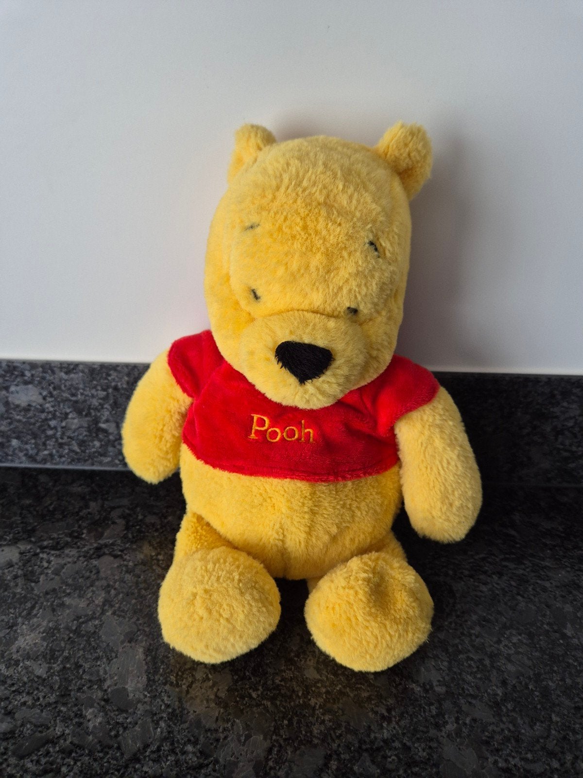 Disney / Simba Toys - Knuffel Beer Winnie The Pooh, Ophalen of Verzenden, Zo goed als nieuw, Stoffen beer, Overige merken