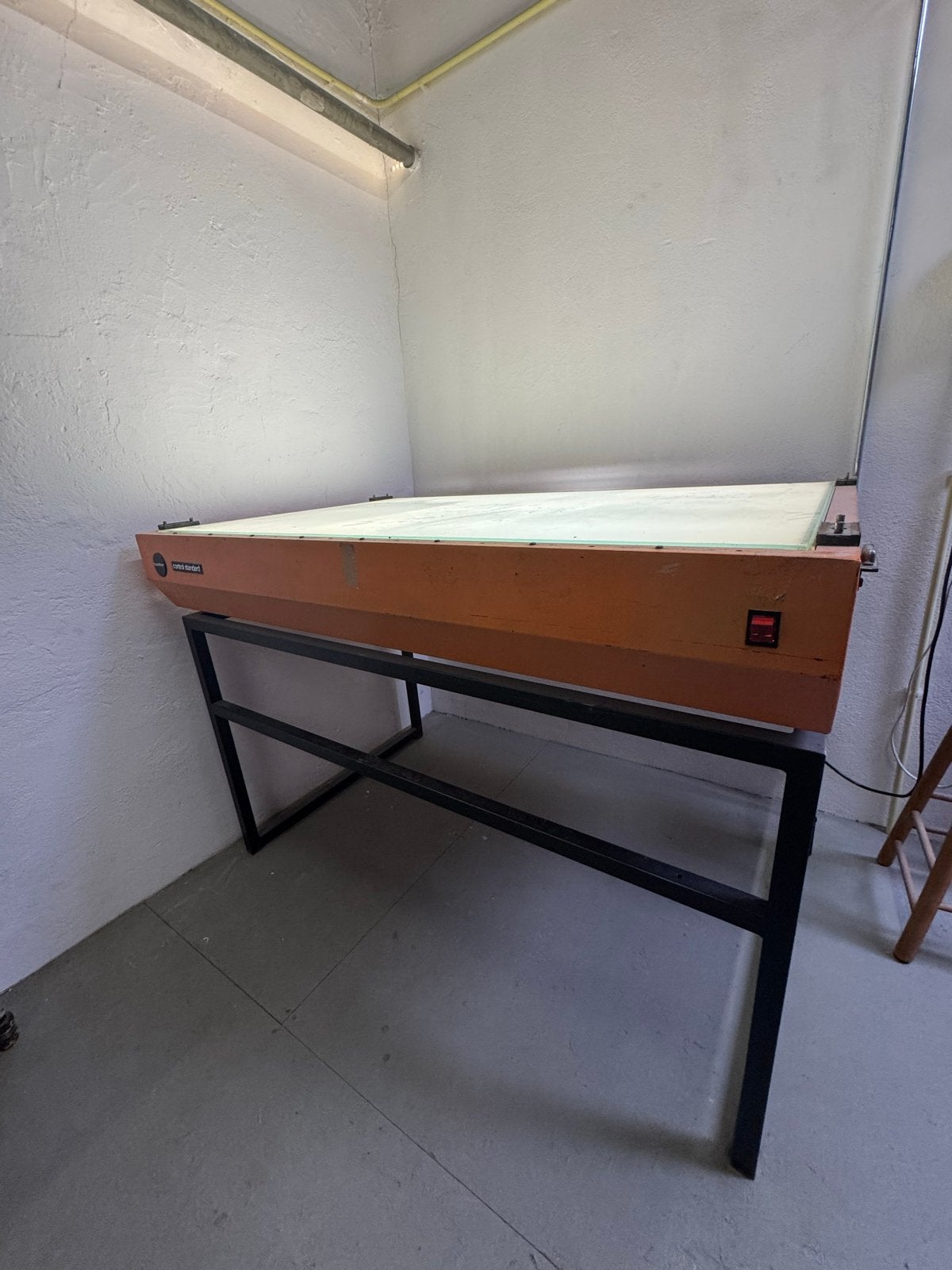 Lichtbak tafel, Ophalen, Gebruikt, 130 tot 150 cm, Verlichting