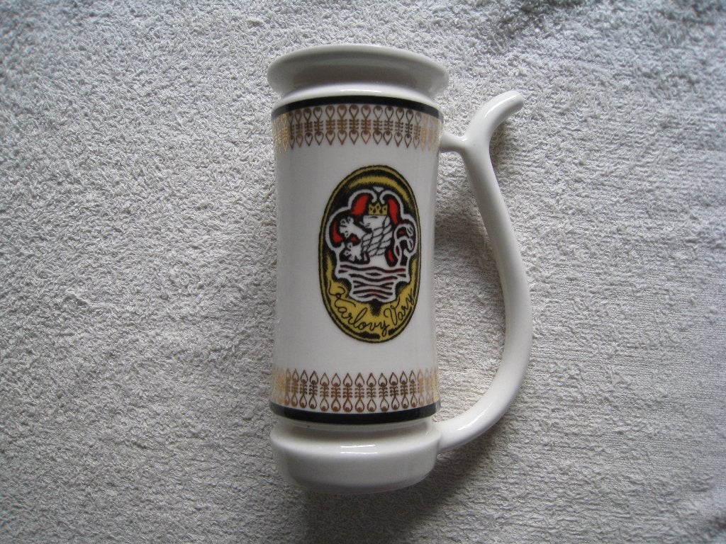Tsjechoslowaakse spa-drinkbeker met porseleinen rietje, Nieuw, Overige stijlen, Aardewerk, Mok