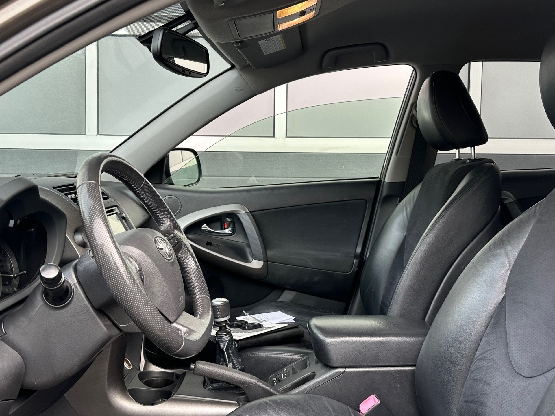 Toyota RAV4 2.0 VVTi X-Style | LEER | CAMERA | CC | AIRCO |, Auto's, Gebruikt, 4 cilinders, Origineel Nederlands, Handgeschakeld