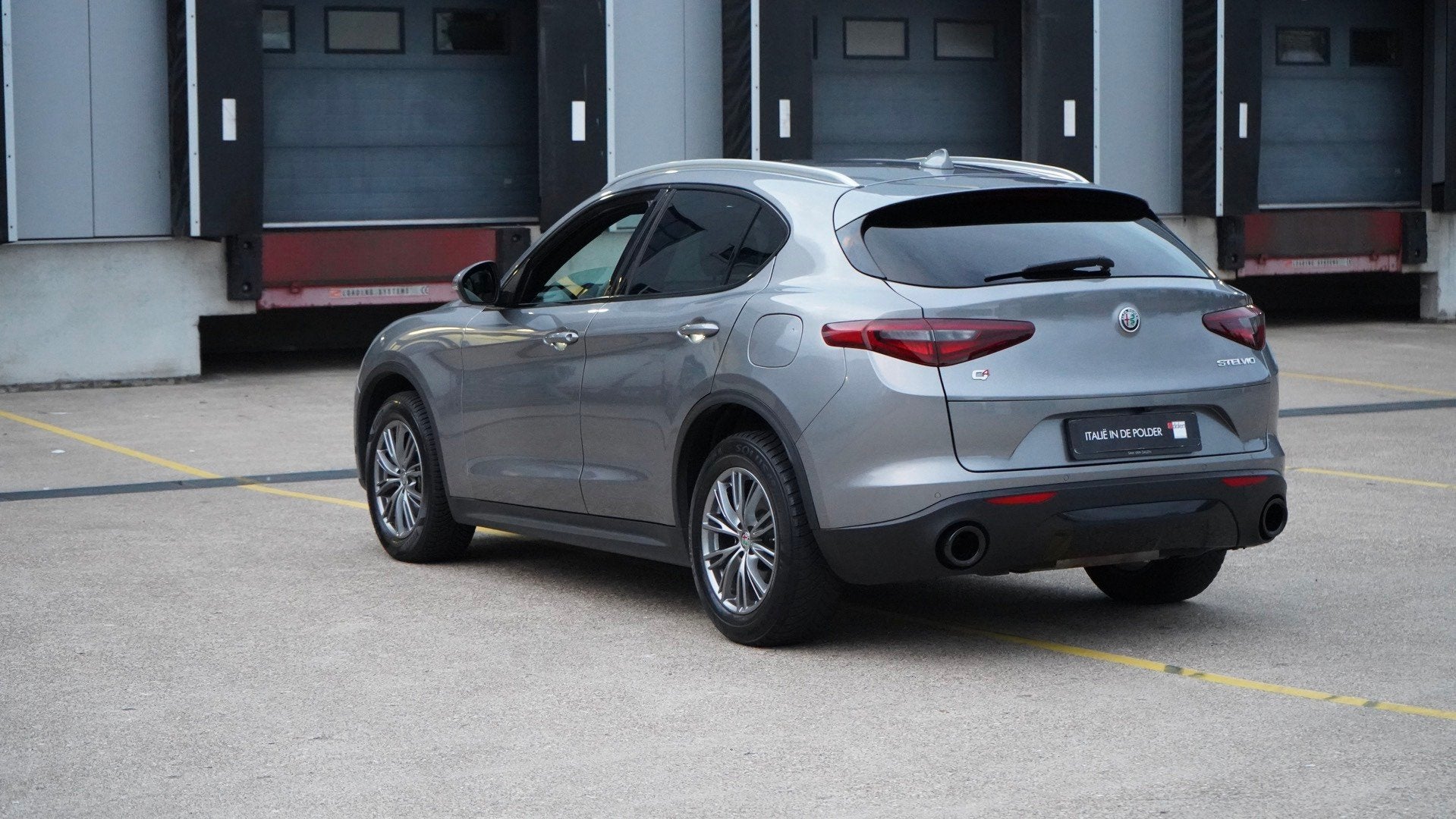 Alfa Romeo STELVIO 2.0 T AWD Super Pack Veloce, Auto's, Automaat, Dealer onderhouden, Euro 6, 4 cilinders