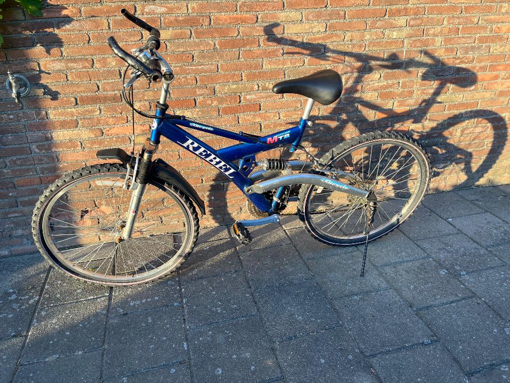 Mountainbike Rebel, Fietsen en Brommers, Gebruikt, 45 tot 49 cm, Ophalen, Overige merken