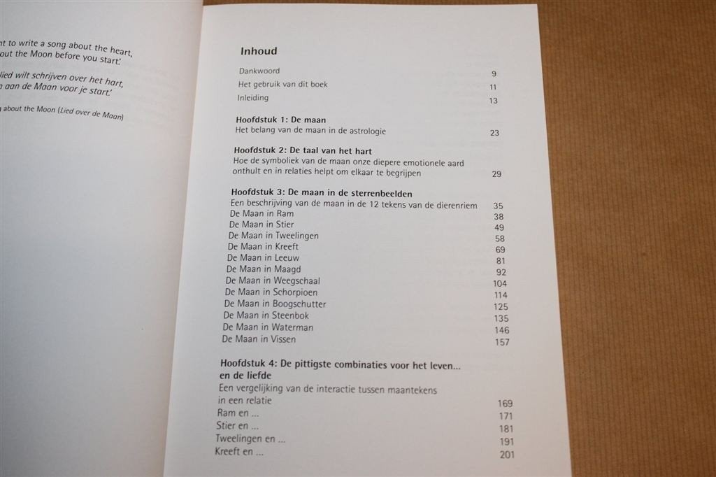 Maanastrologie — Maantekens in Liefde en Relaties, Ophalen of Verzenden, Zo goed als nieuw, Overige onderwerpen, Achtergrond en Informatie
