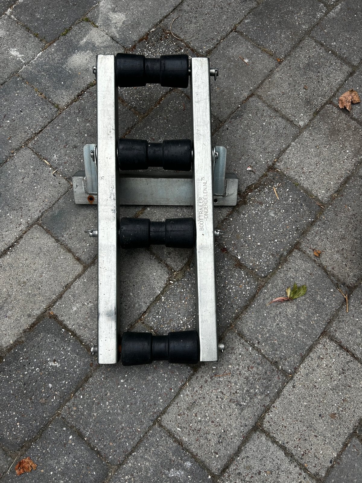 Kantelsysteem voor kade of steiger, Ophalen, Gebruikt, Ankeren en Afmeren, Zeilboot of Motorboot