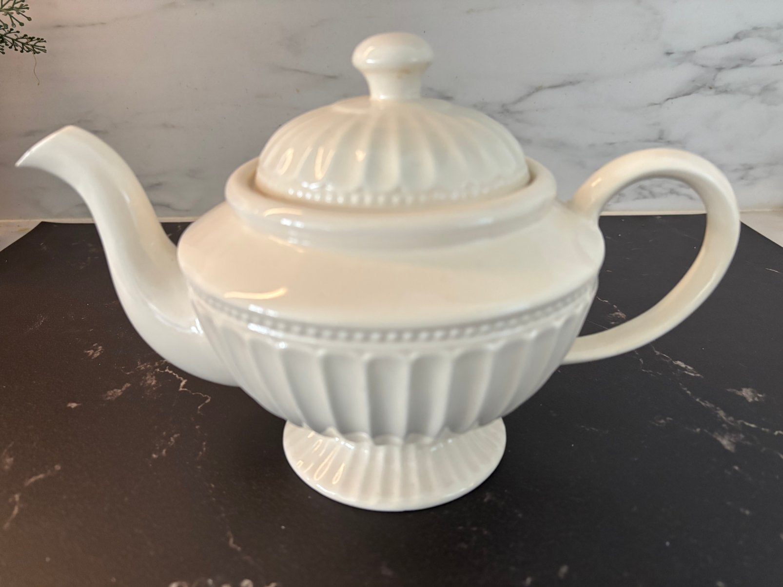 Wedgwood Edme look theepot, Antiek en Kunst, Ophalen of Verzenden
