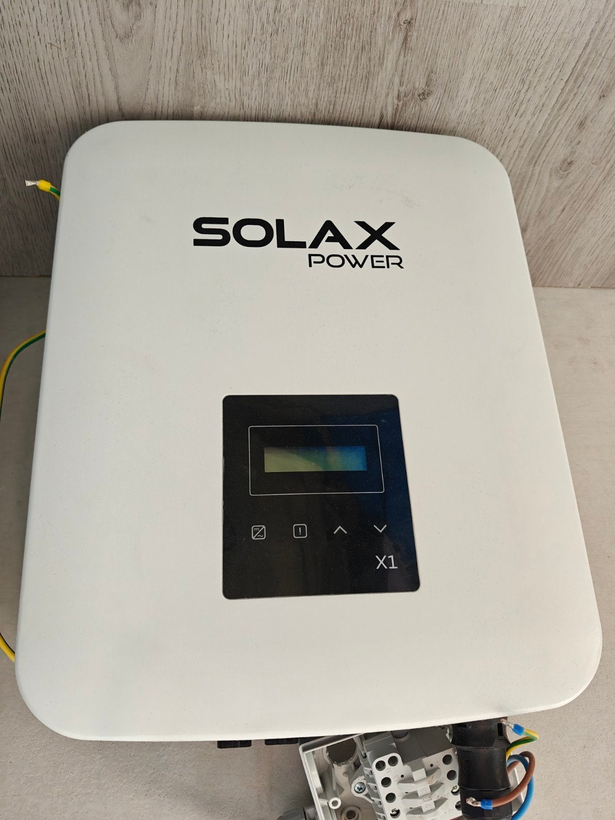 Solax Power X1-3.3-T-D(L) Omvormer - Zo goed als nieuw, Doe-het-zelf en Verbouw, Ophalen, Zo goed als nieuw, Overige typen