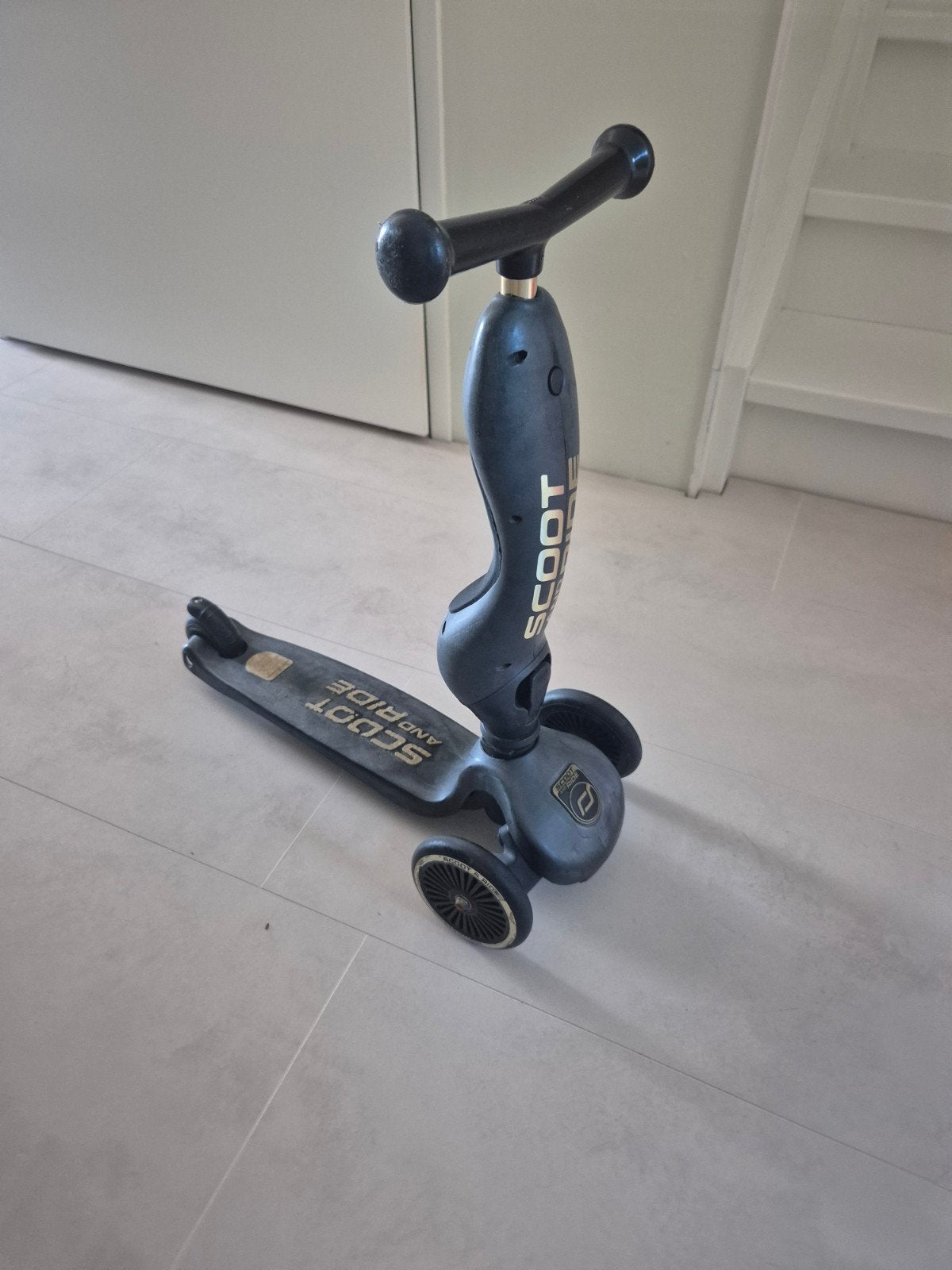 In prima staat Scoot and Ride highwaykick 1, Ophalen of Verzenden, Zo goed als nieuw, Loopfiets