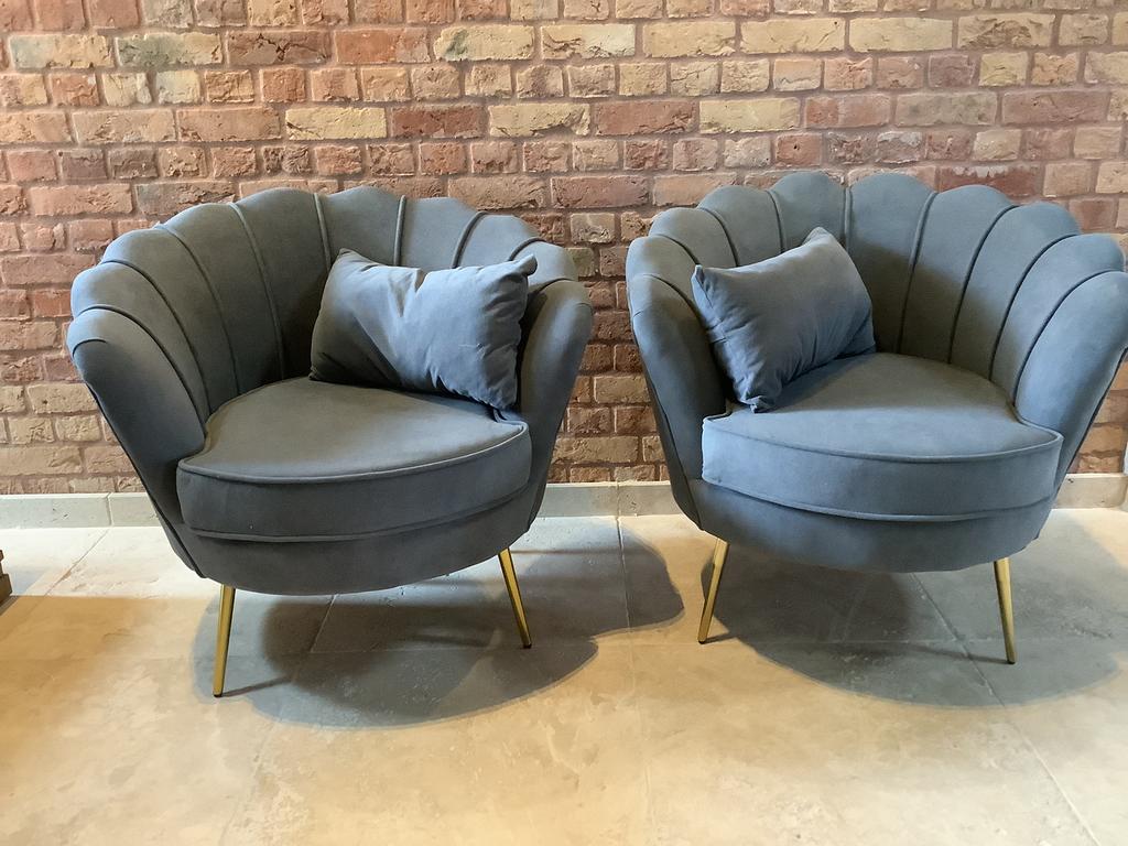 Hele mooie, bijna nieuwe schelp stoeltjes / fauteuils, Huis en Inrichting, Fauteuils, Ophalen, Minder dan 75 cm, Zo goed als nieuw