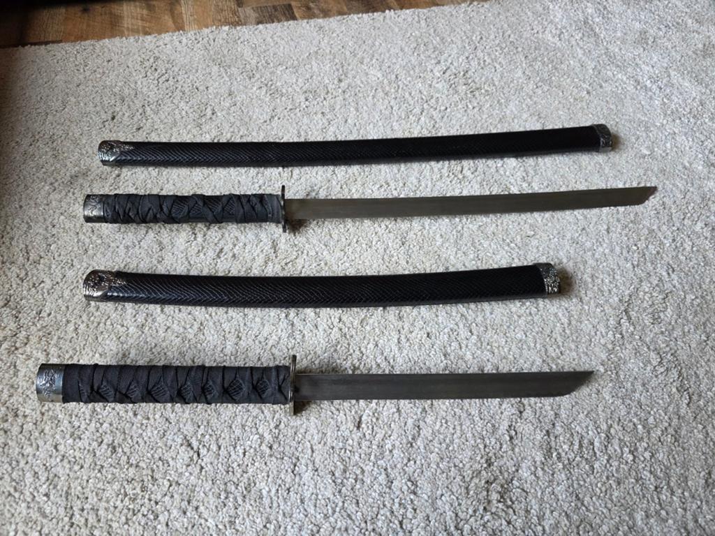 3 Katana Samurai Zwaarden Decoratie incl. Schede, Ophalen of Verzenden, Zo goed als nieuw