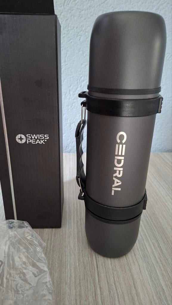 Nieuwe Vacuumfles / Thermosfles - Swiss Peak Cedral, Overige typen, Nieuw, Ophalen of Verzenden, Metaal