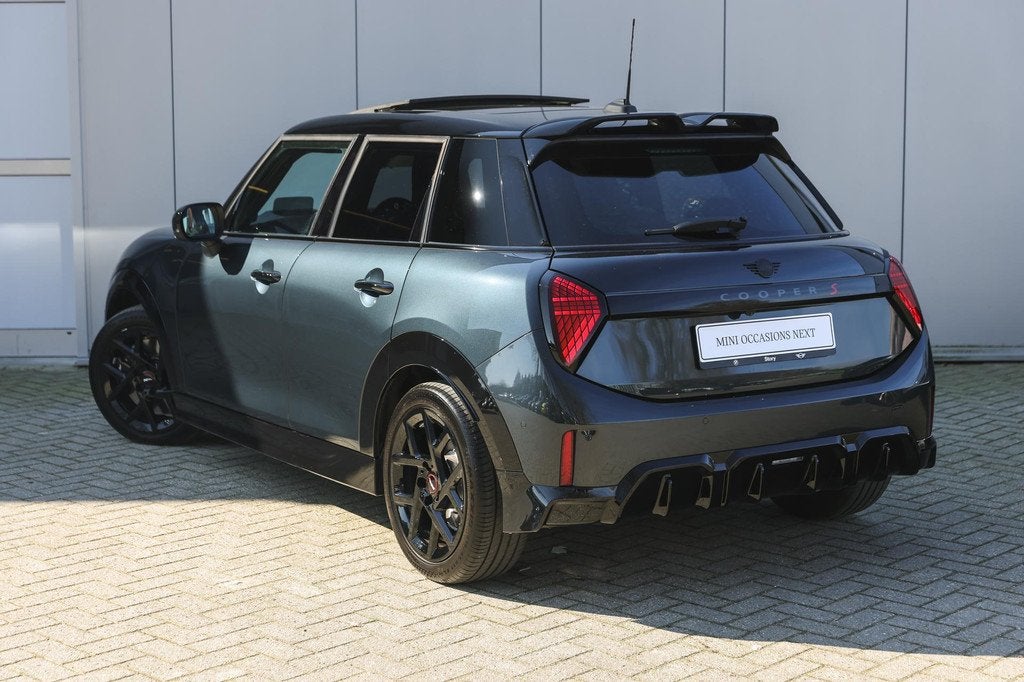 MINI Hatchback Cooper S JCW Automaat / John Cooper Works / P, Stof, 4 cilinders, Met garantie (alle), Origineel Nederlands