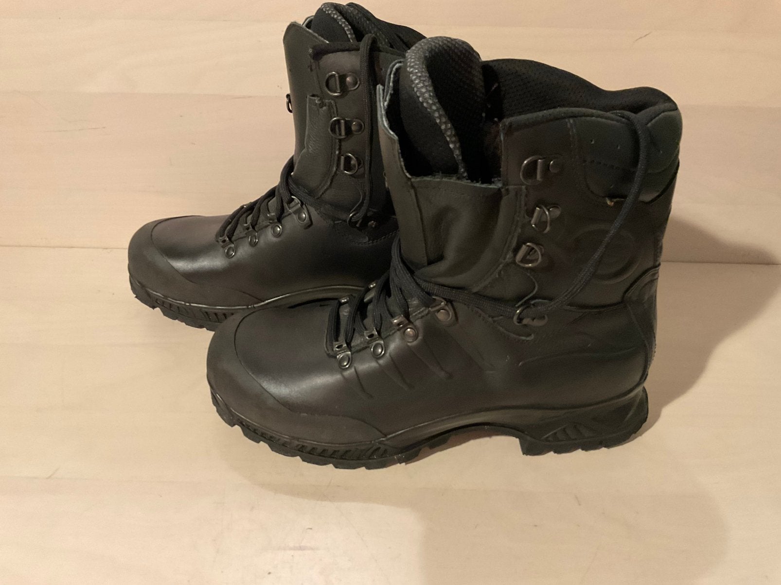 Meindl MFS Active Gore-Tex maat 43, Ophalen of Verzenden, Zo goed als nieuw, Schoenen