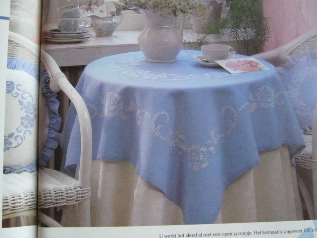 Borduurpatroon  Kleed en kussen   nr 7909 do, Verzenden, Nieuw, Handborduren, Patroon