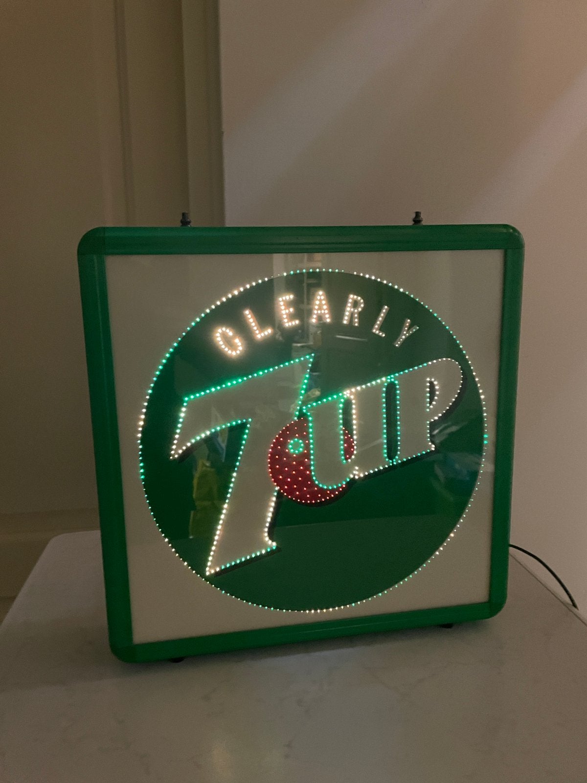 Vintage 7UP lichtbak / reclamebord, Verzamelen, Merken en Reclamevoorwerpen, Ophalen, Nieuw, Lichtbak of (neon) lamp