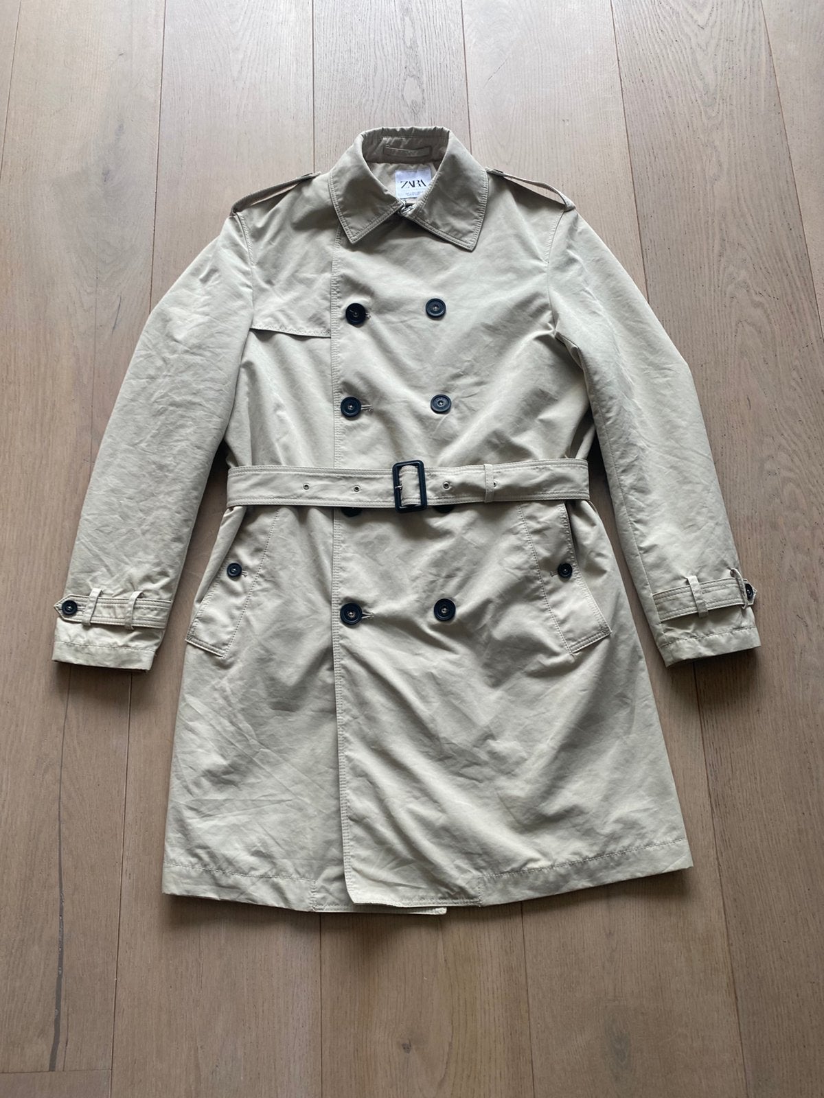 Zara trenchcoat S nieuwstaat, Ophalen of Verzenden, Zo goed als nieuw, Maat 46 (S) of kleiner, Beige