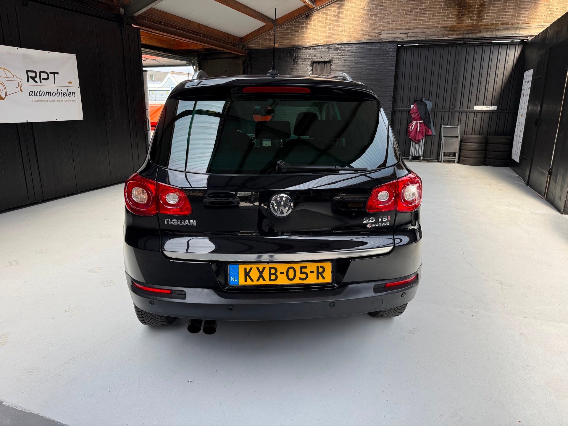 Volkswagen Tiguan 2.0 TSI Sport&Style 4Motion DSG Automaat, Automaat, Dealer onderhouden, Gebruikt, Zwart