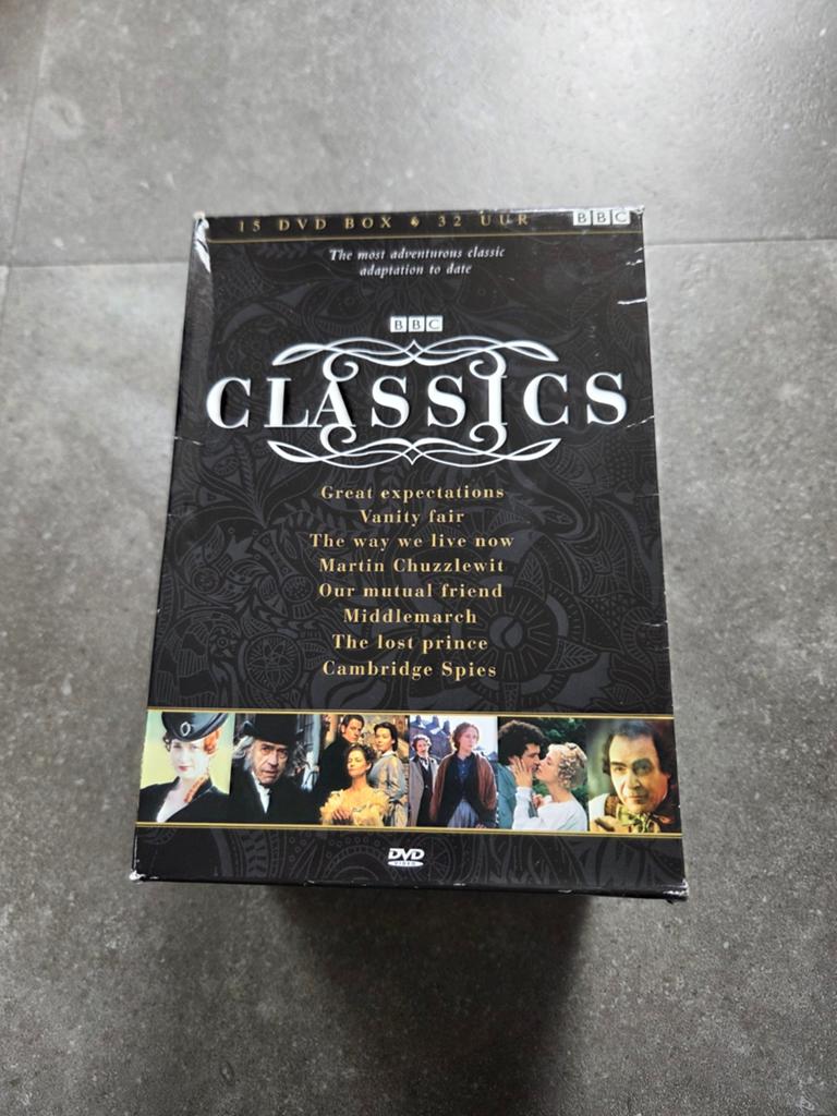 BBC Classics 15 DVD Box - 32 uur kijkplezier, Ophalen of Verzenden