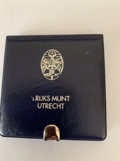 Nederland / 1984 / 50 Gulden / Proof / Zilver 0.925, Postzegels en Munten, Munten | Nederland, Ophalen, Setje, Koningin Beatrix