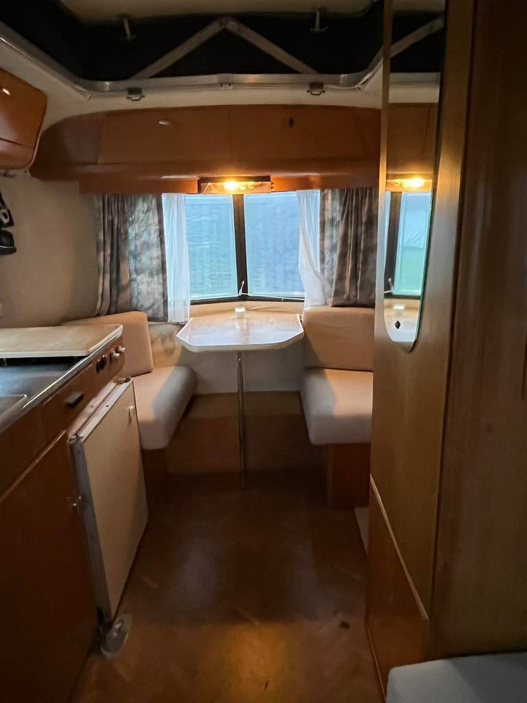Eriba Triton Oldtimer caravan, Omvormbare zithoek, Treinzit, Tot en met 3, Particulier