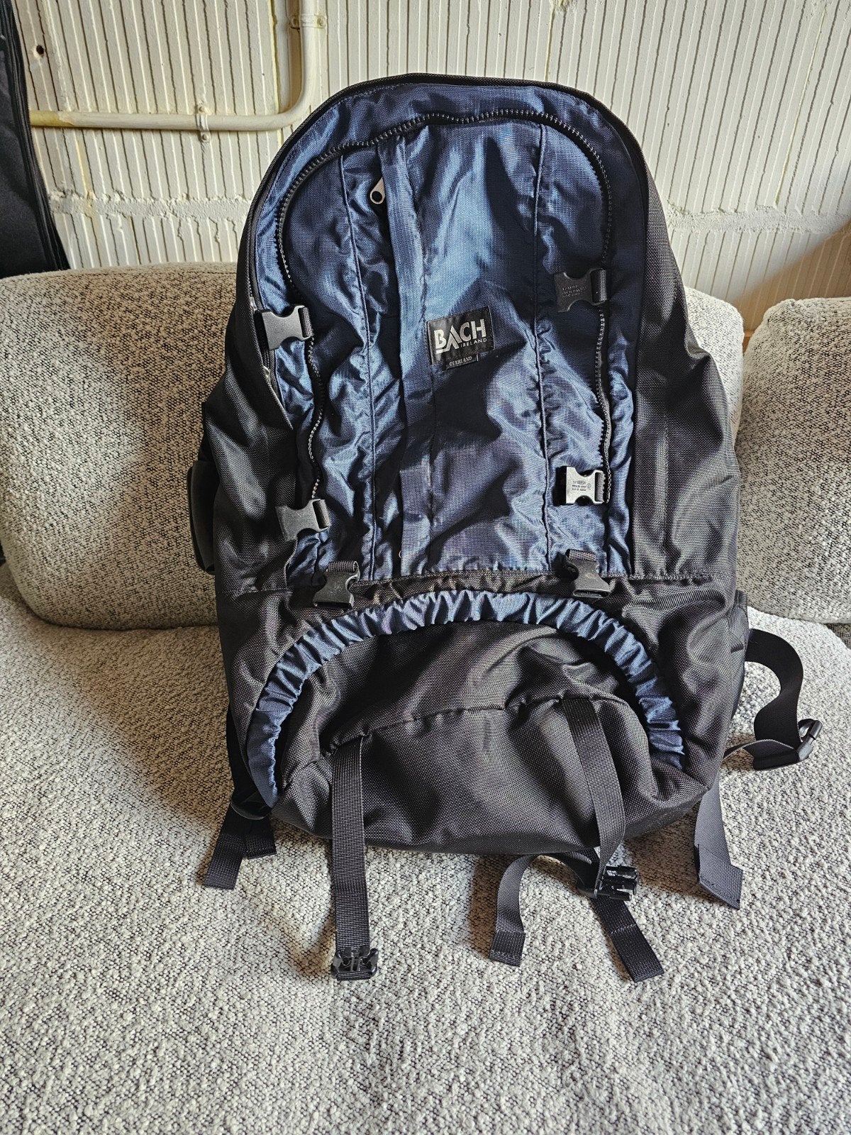 Bach overland backpack, Ophalen of Verzenden