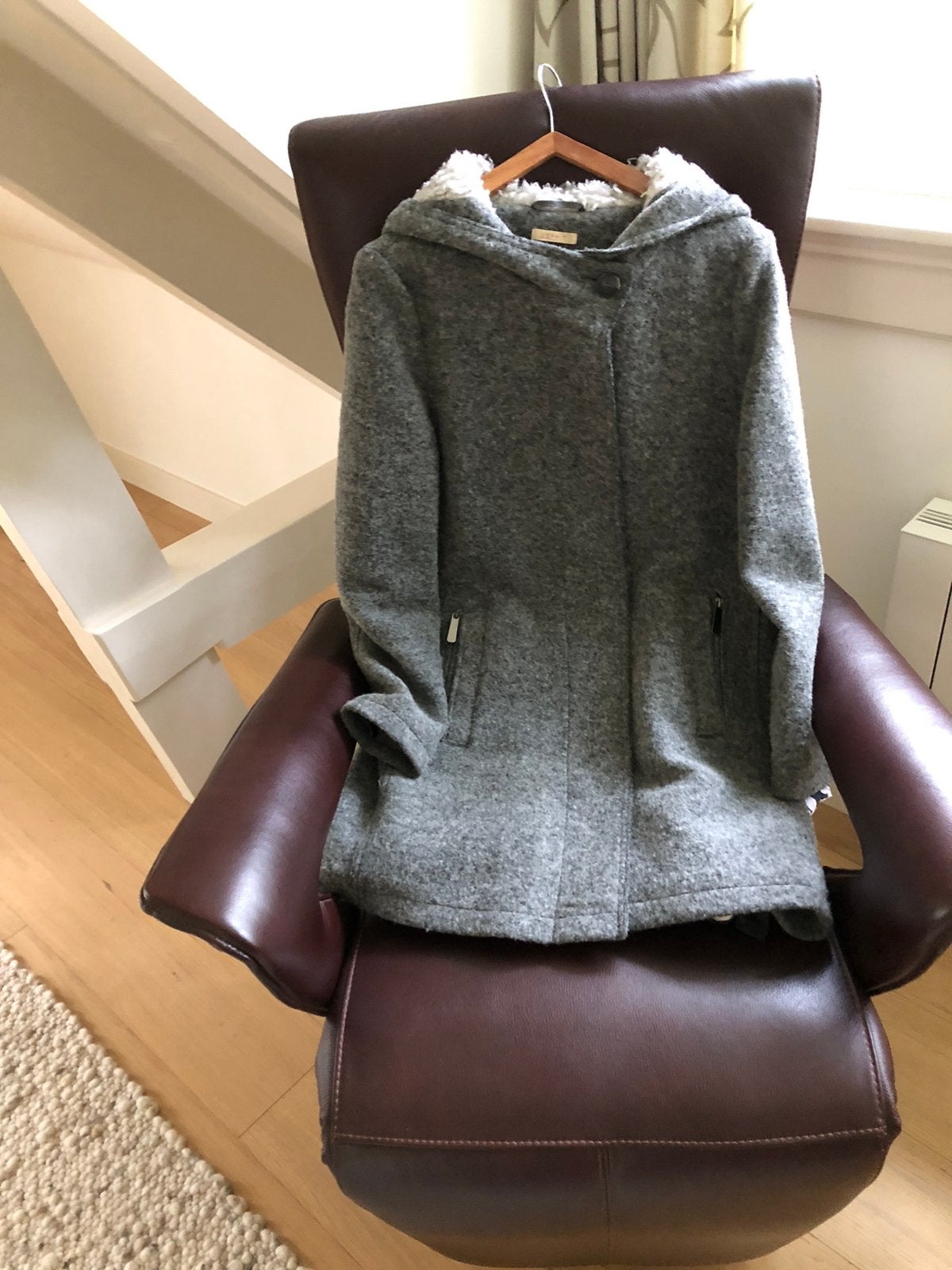 Wollen grijze jas maat 38, Kleding | Dames, Ophalen of Verzenden, Zo goed als nieuw, Maat 38/40 (M), Grijs