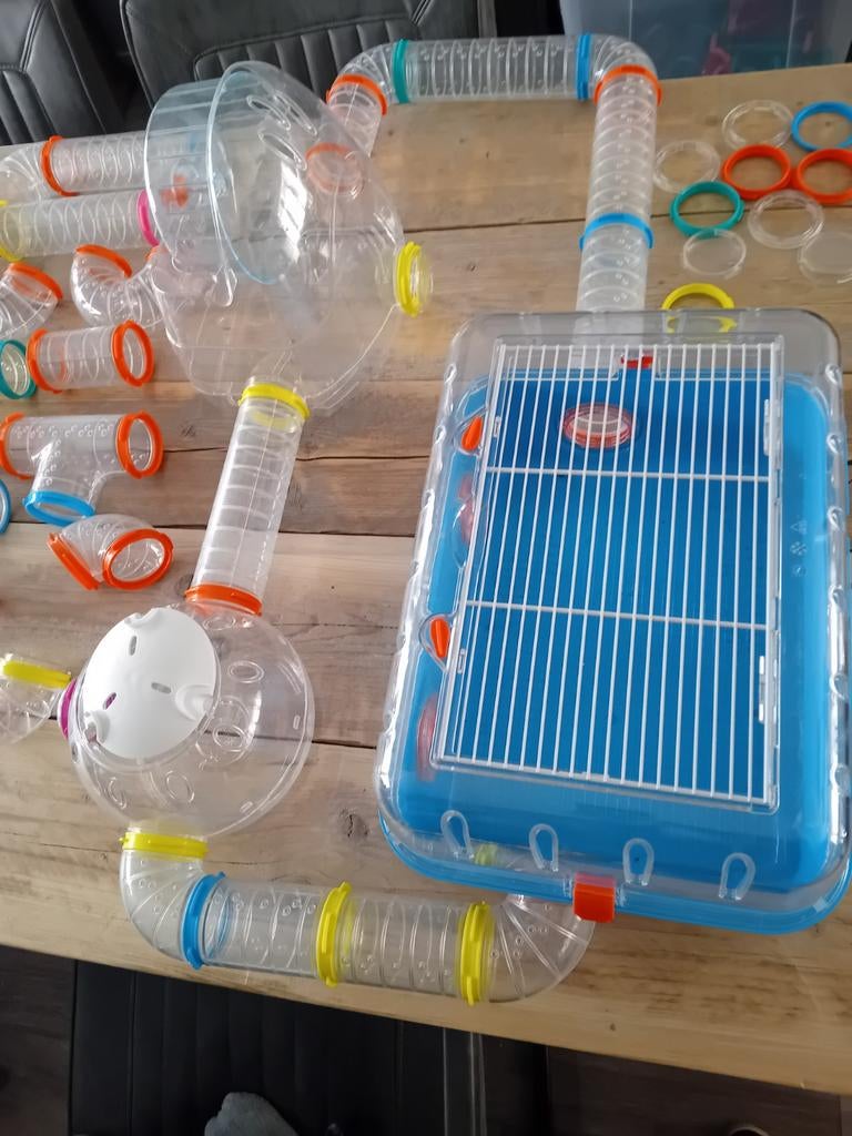 Mooie hamsterkooi met extra, Dieren en Toebehoren, Knaagdieren en Konijnen | Hokken en Kooien, Kooi, Minder dan 75 cm, Zo goed als nieuw