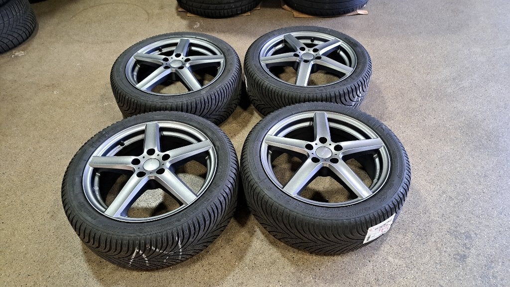 Nieuwe DEZENT LMV 17 inch met winterbanden 225/45R17 Kleber, Dezent, Kleber, Banden en Velgen, Nieuw