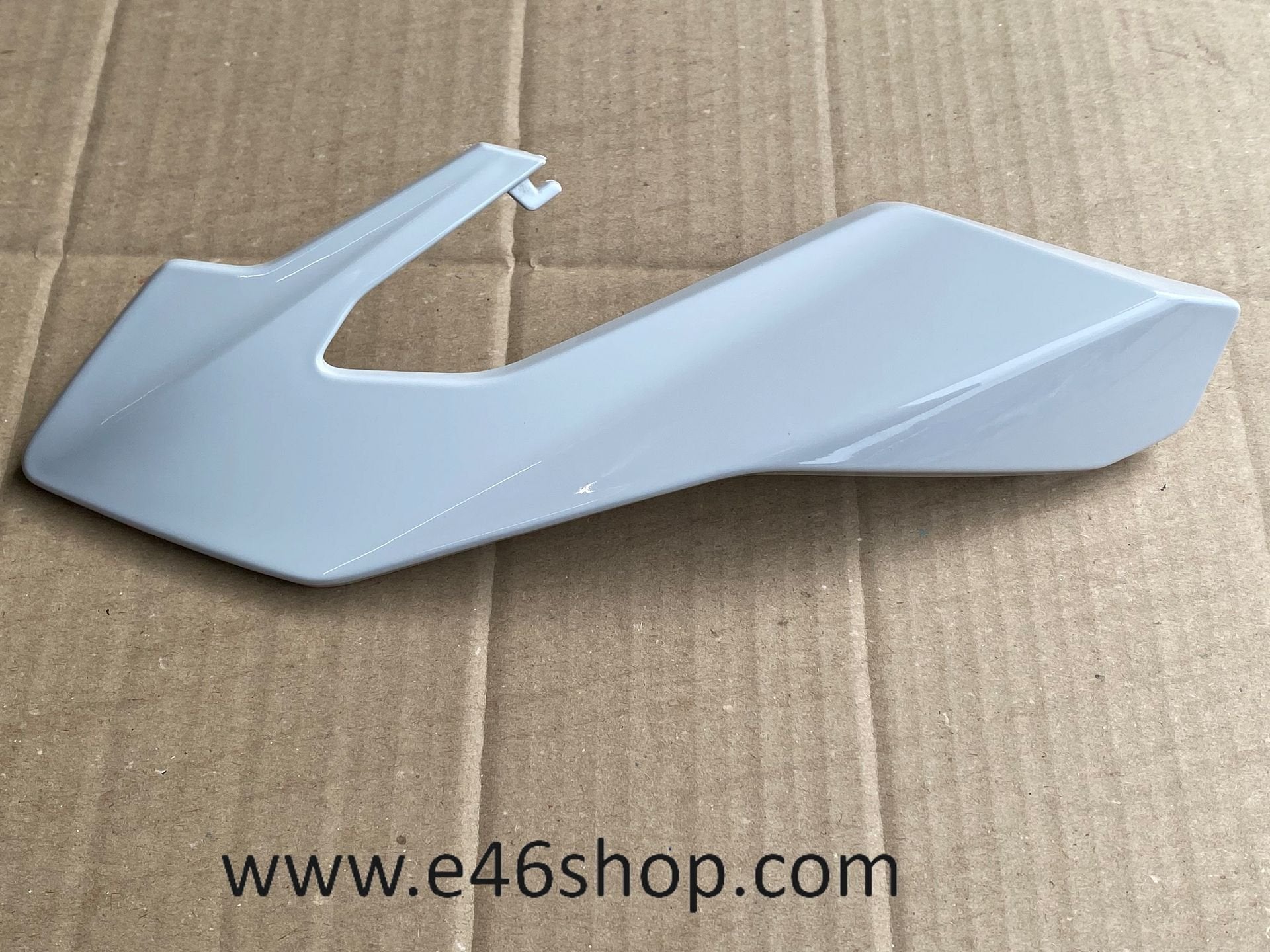BMW F800R KAP RECHTS WIT OEM 46638546350, Motoren, Onderdelen | BMW, Gebruikt, -, -, Ophalen of Verzenden