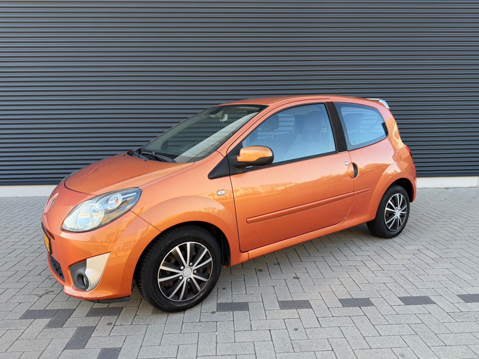 Renault Twingo 1.2 16V 2010, Auto's, 839 kg, Twingo, 4 stoelen, Origineel Nederlands