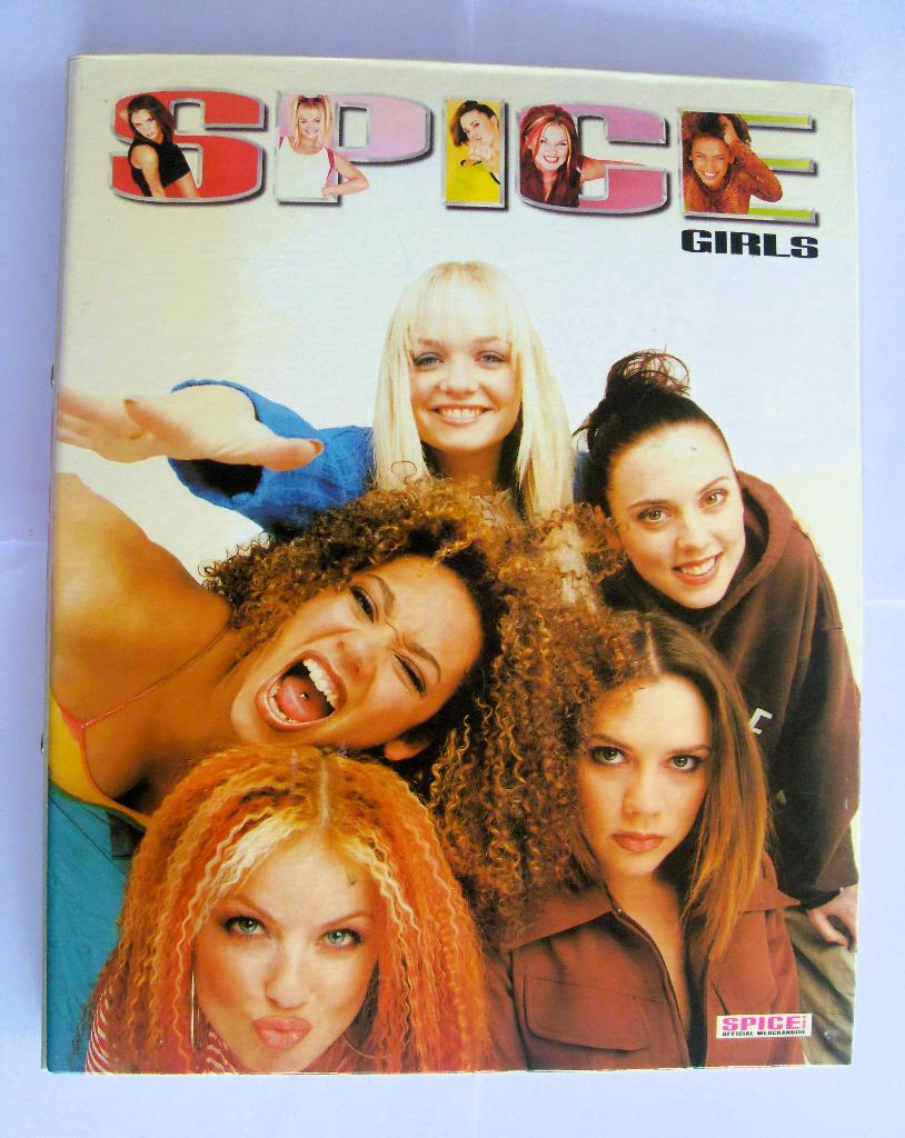 Spice Girls Klapper A-4 Formaat 2 Ringen, Verzamelen, Ophalen of Verzenden, Zo goed als nieuw, Gebruiksvoorwerp