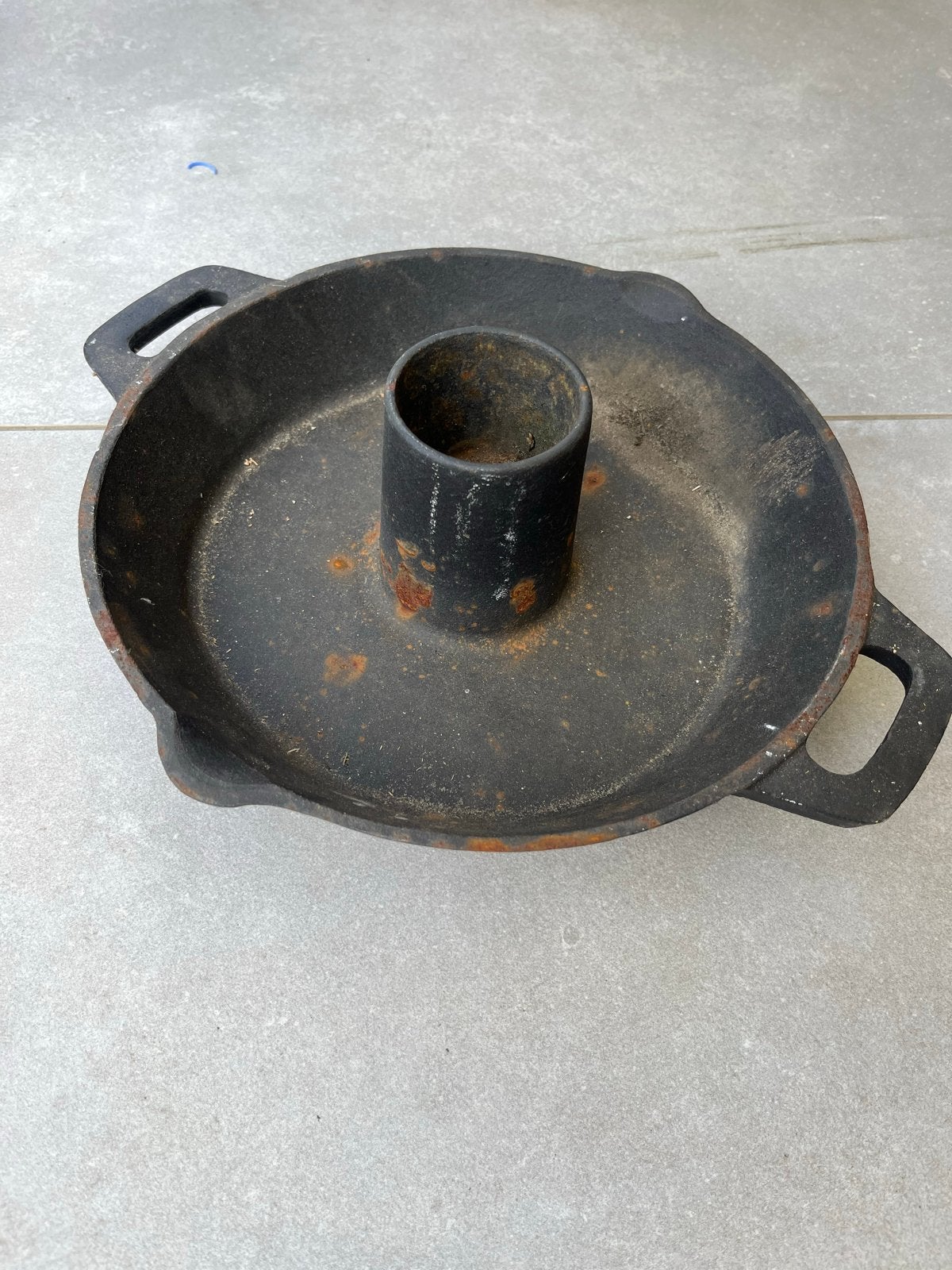 Gietijzeren kip standaard - Perfect voor Beer Can Chicken, Verzenden, Zwart, Metaal, Overige typen