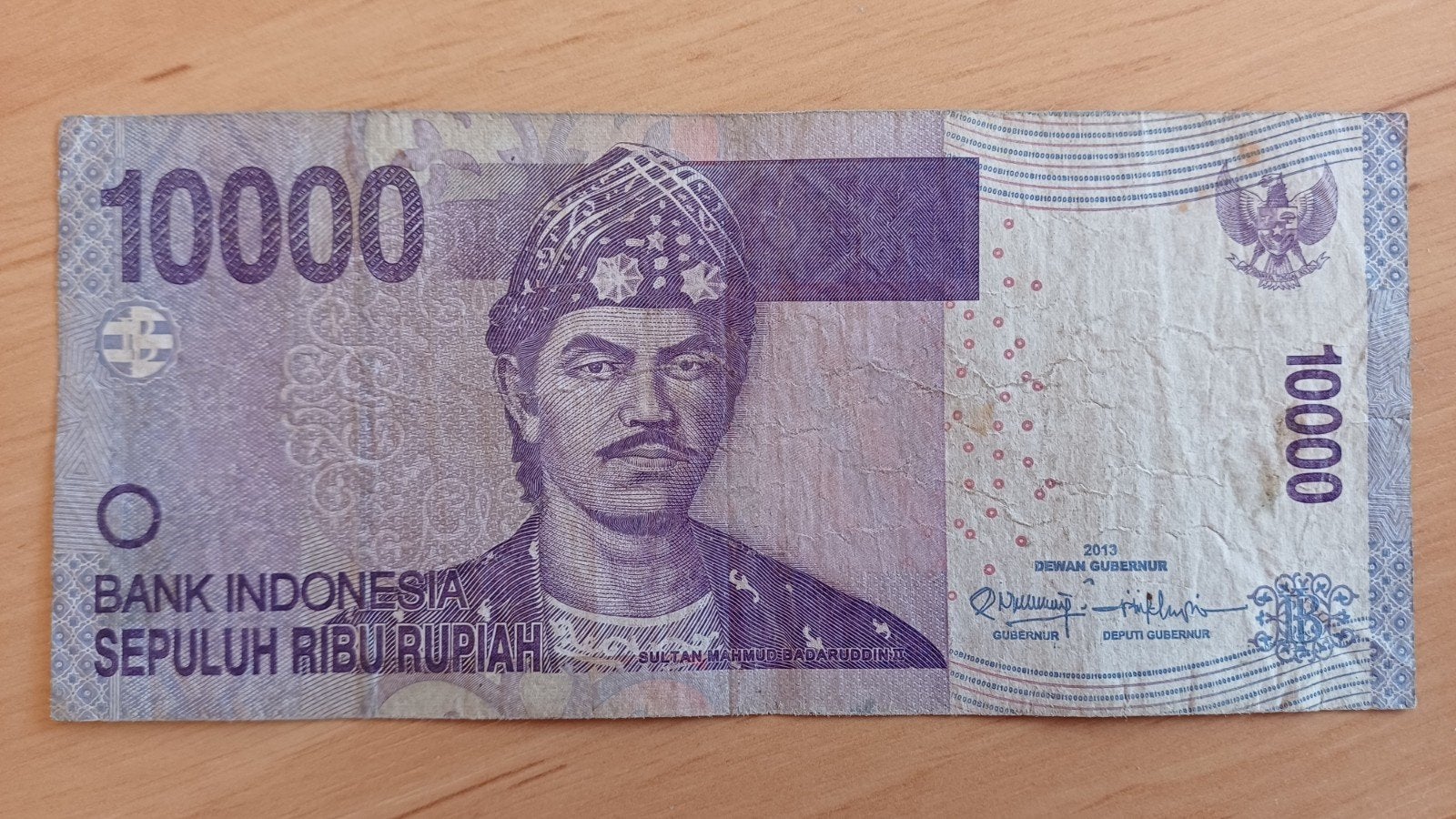 Indonesische 10000 Roepia Bankbiljet - 2015, Postzegels en Munten, Bankbiljetten | Azië, Ophalen of Verzenden, Zuidoost-Azië, Los biljet