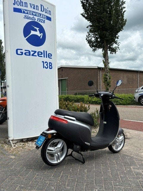 Ecooter E1 Demo met maar 20KM!, Fietsen en Brommers, Nvt., Elektrisch, Zo goed als nieuw, Ecooter