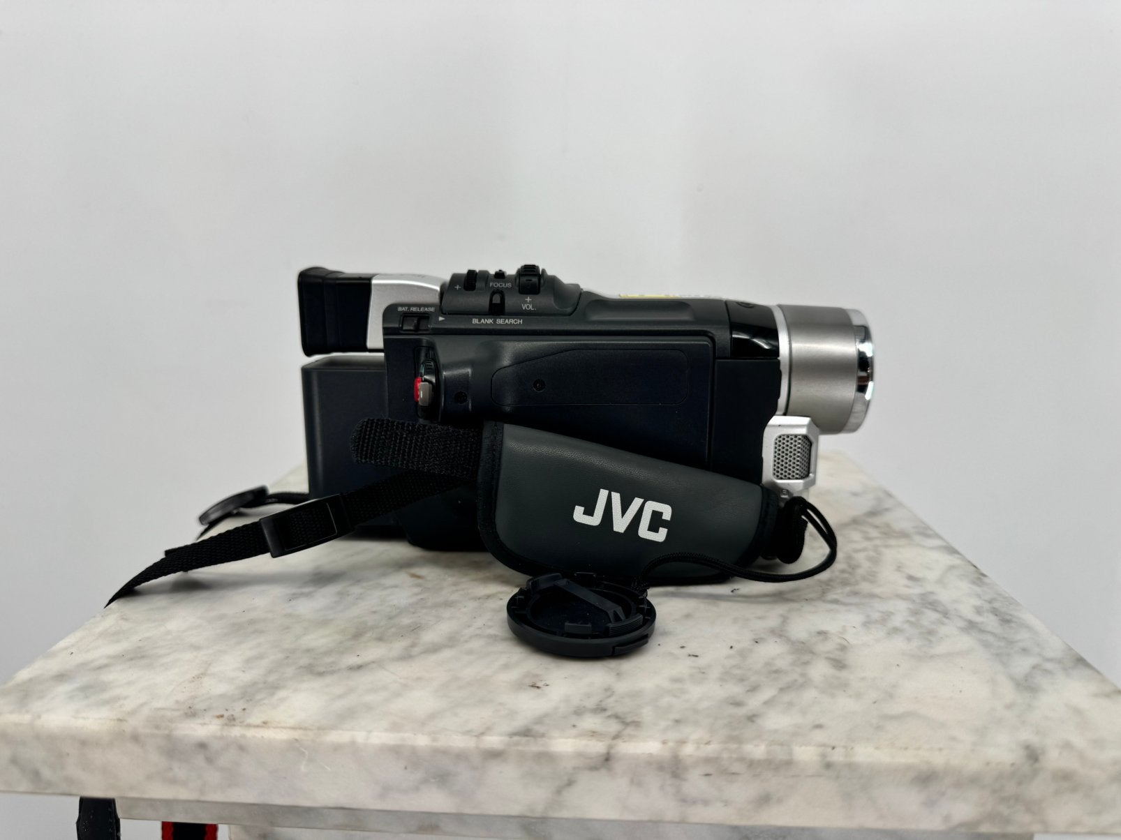 JVC MiniDV Camcorder 10x Zoom met Lensdop, Full HD, Gebruikt, JVC, 20x of meer