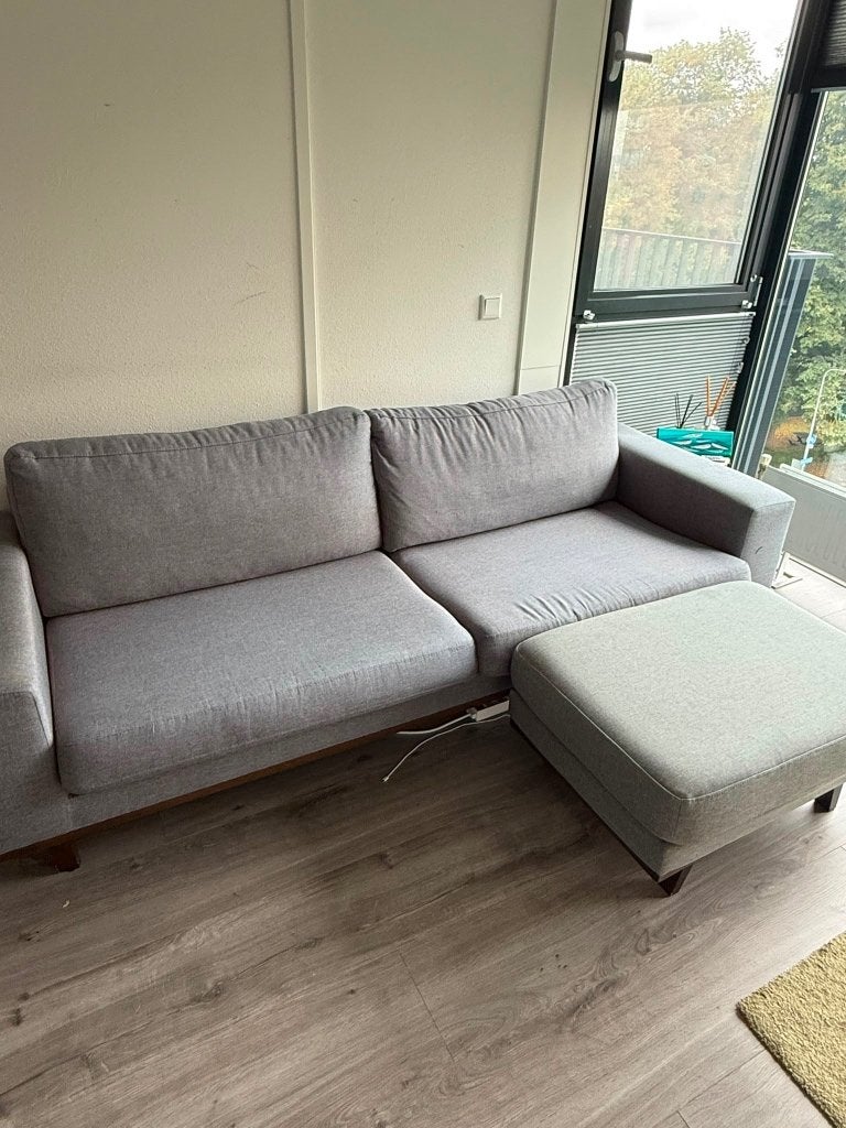 Bank donkergrijs, Hout, Gebruikt, Driepersoons, 75 tot 100 cm