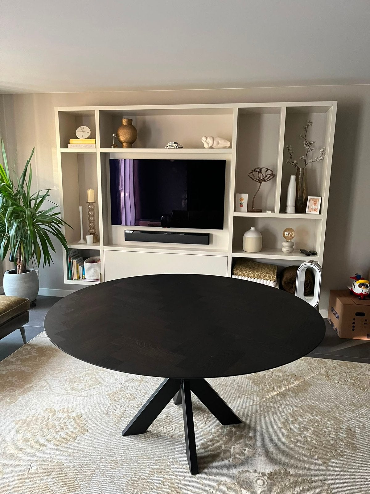 Table Du Sud eettafel, donkerbruin, rond 150 cm, Huis en Inrichting, Tafels | Eettafels, Zo goed als nieuw, 100 tot 150 cm, 100 tot 150 cm