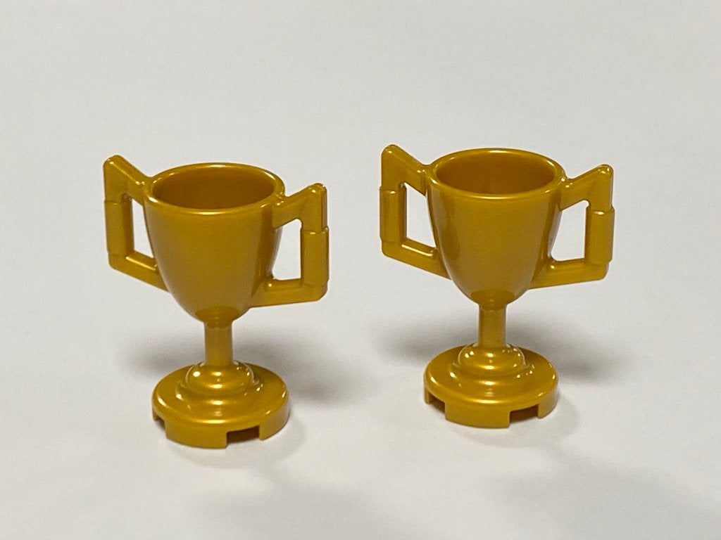 Partij 2x nieuwe lego gouden trofee beker / trophy cup, Overige thema's, Lego, Nieuw, Ophalen of Verzenden
