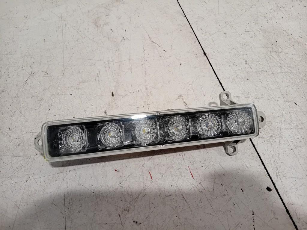 Dagrijverlichting links voor Peugeot 108, Onderdelen@venauto.nl, Van der Ven Autorecycling B.V., Gebruikt, Ettenseweg 76, 4706 PB Roosendaal, The Netherlands