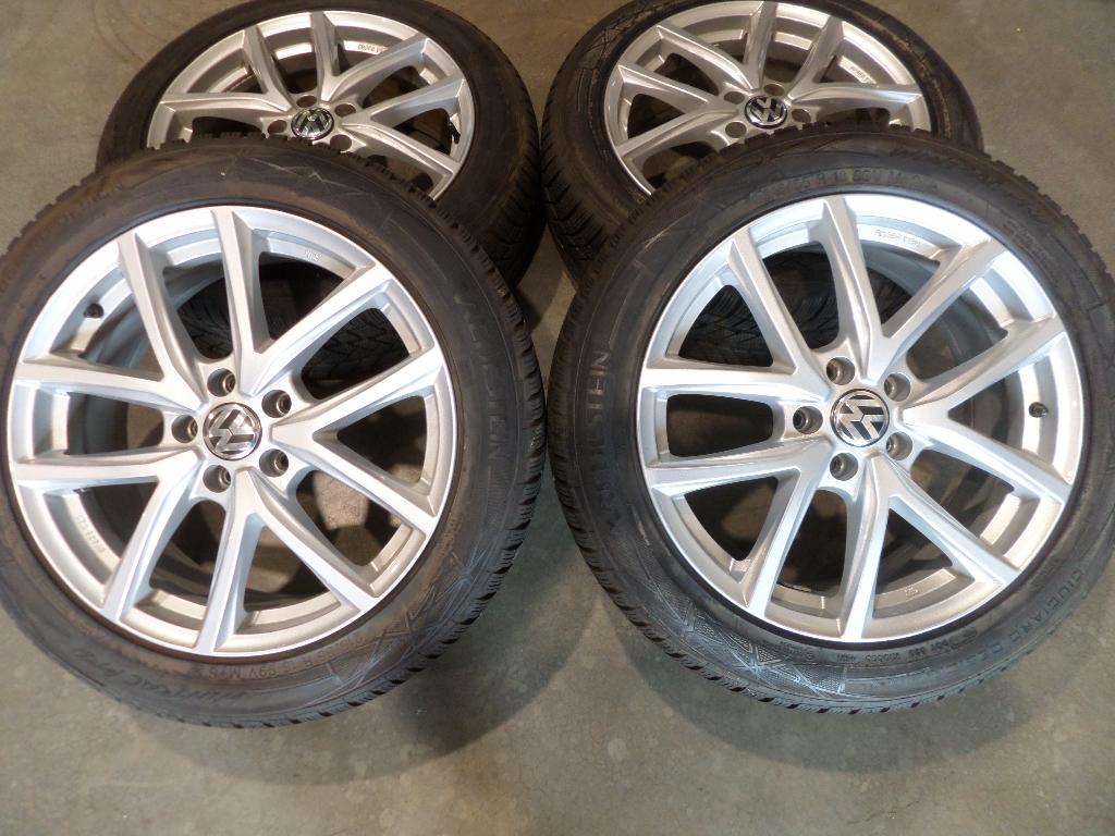 18" Volkswagen ID3 / Cupra Born + Winterbanden ZGAN, 18 inch, 215 mm, Banden en Velgen, Personenwagen