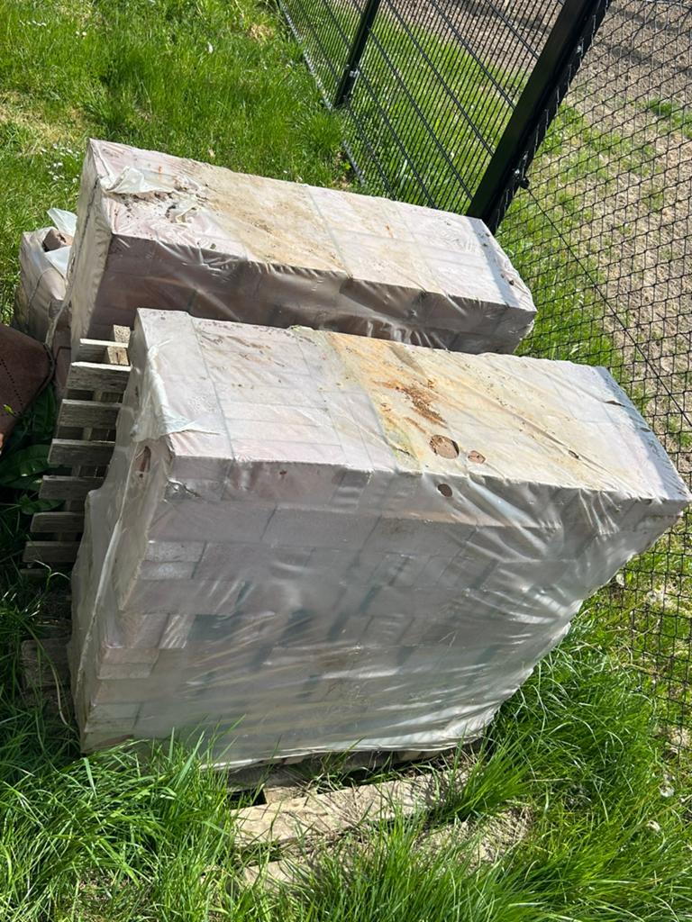 +\- 1000 wienerberger waalformaat metselstenen te koop!, Ophalen, Zo goed als nieuw, Bakstenen