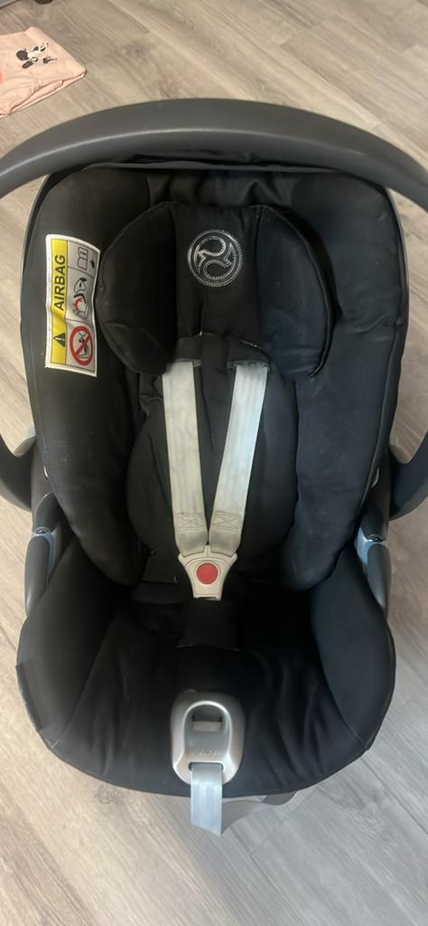 Cybex Maxi-Cosi met Isofix, 360 draaibaar + Ukje hoes, Ophalen, Zo goed als nieuw, Isofix, 0 t/m 13 kg