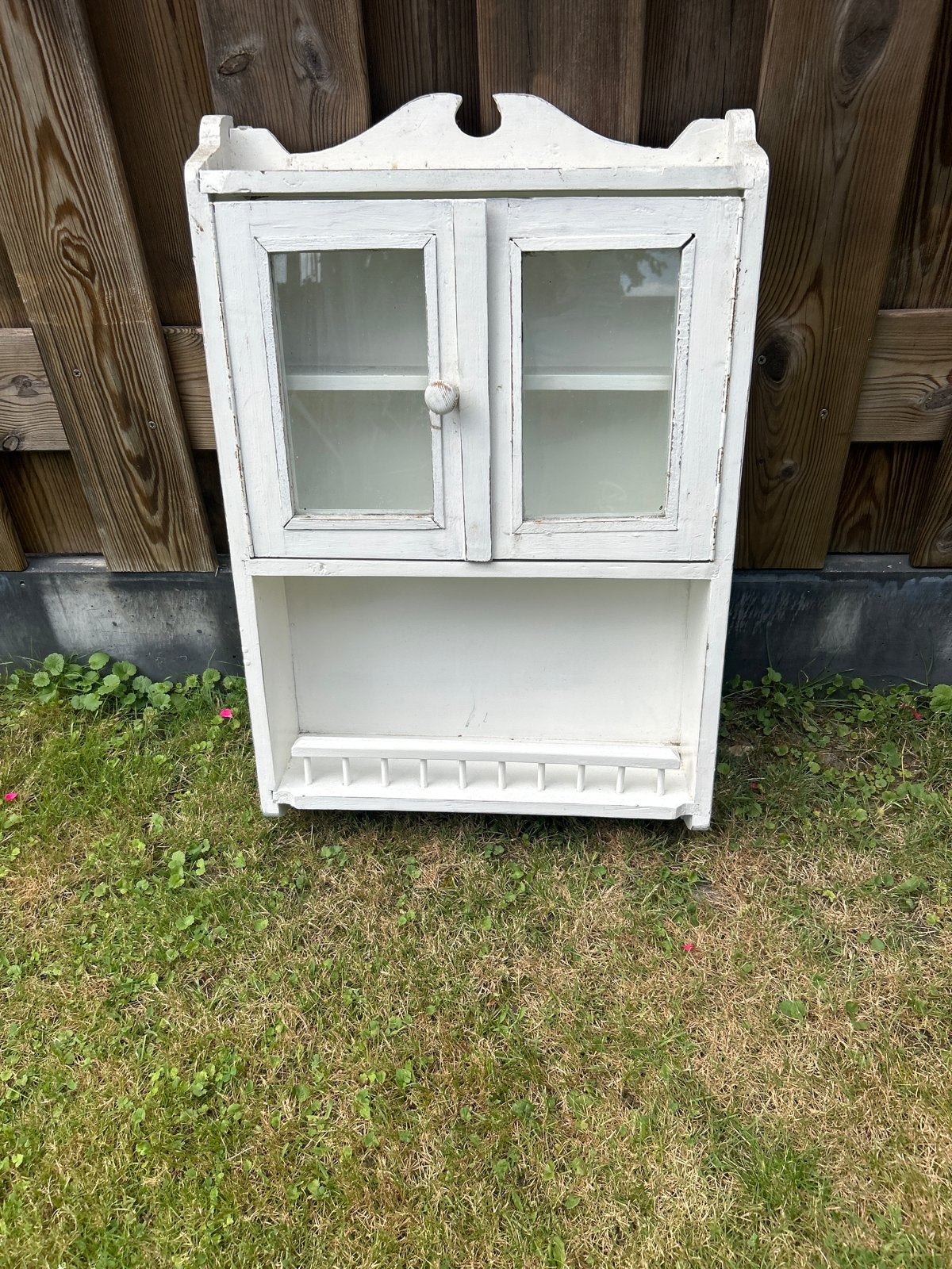 Antieke witte wandkast met glazen deuren, Antiek en Kunst, Ophalen