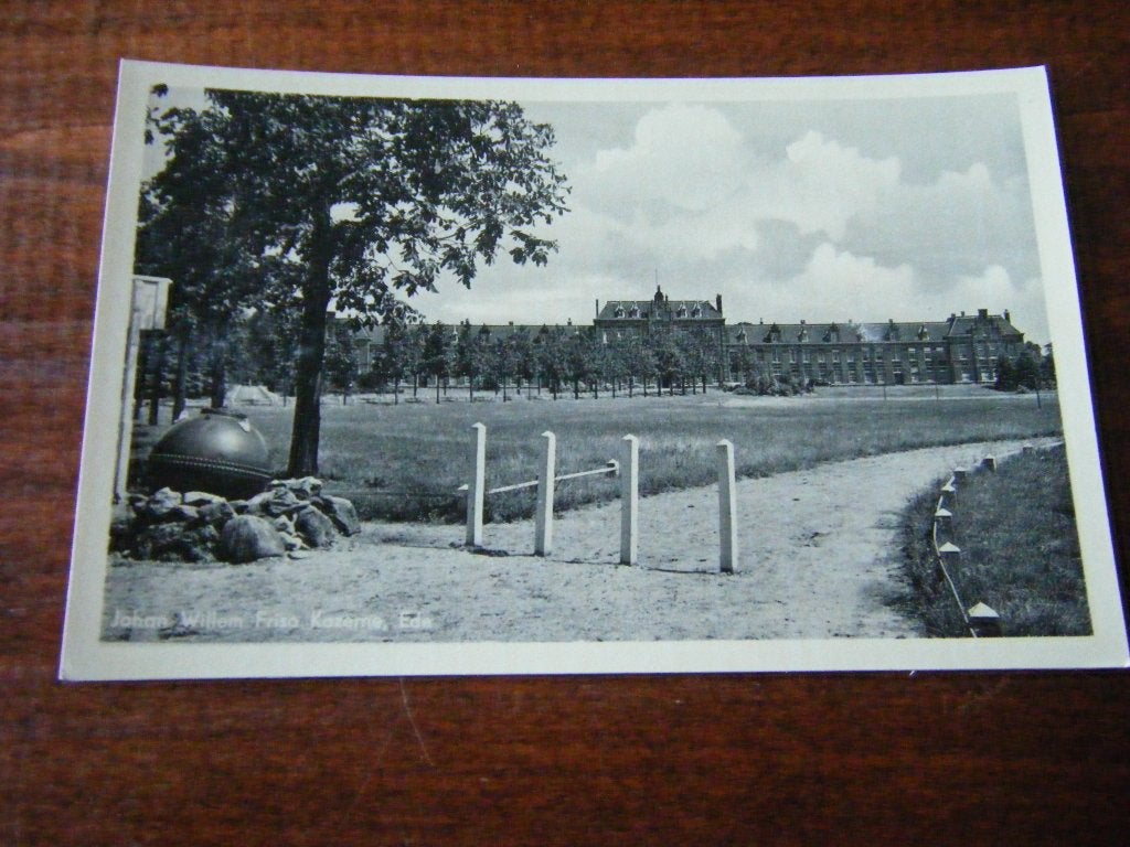 K41 - Ede - Kazerne - Mooi/Oud, Verzamelen, Ophalen of Verzenden, 1940 tot 1960, Gelderland